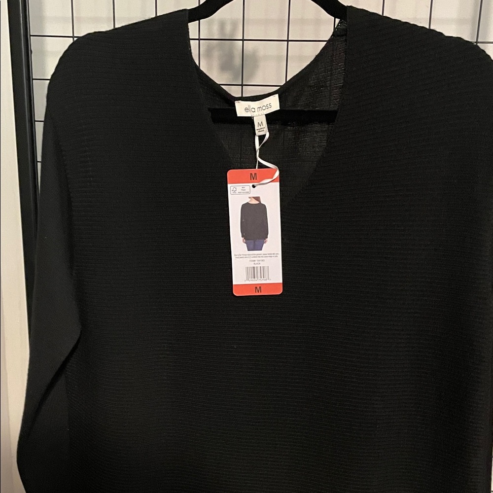 Ella Moss Black Textured V-Neck Top